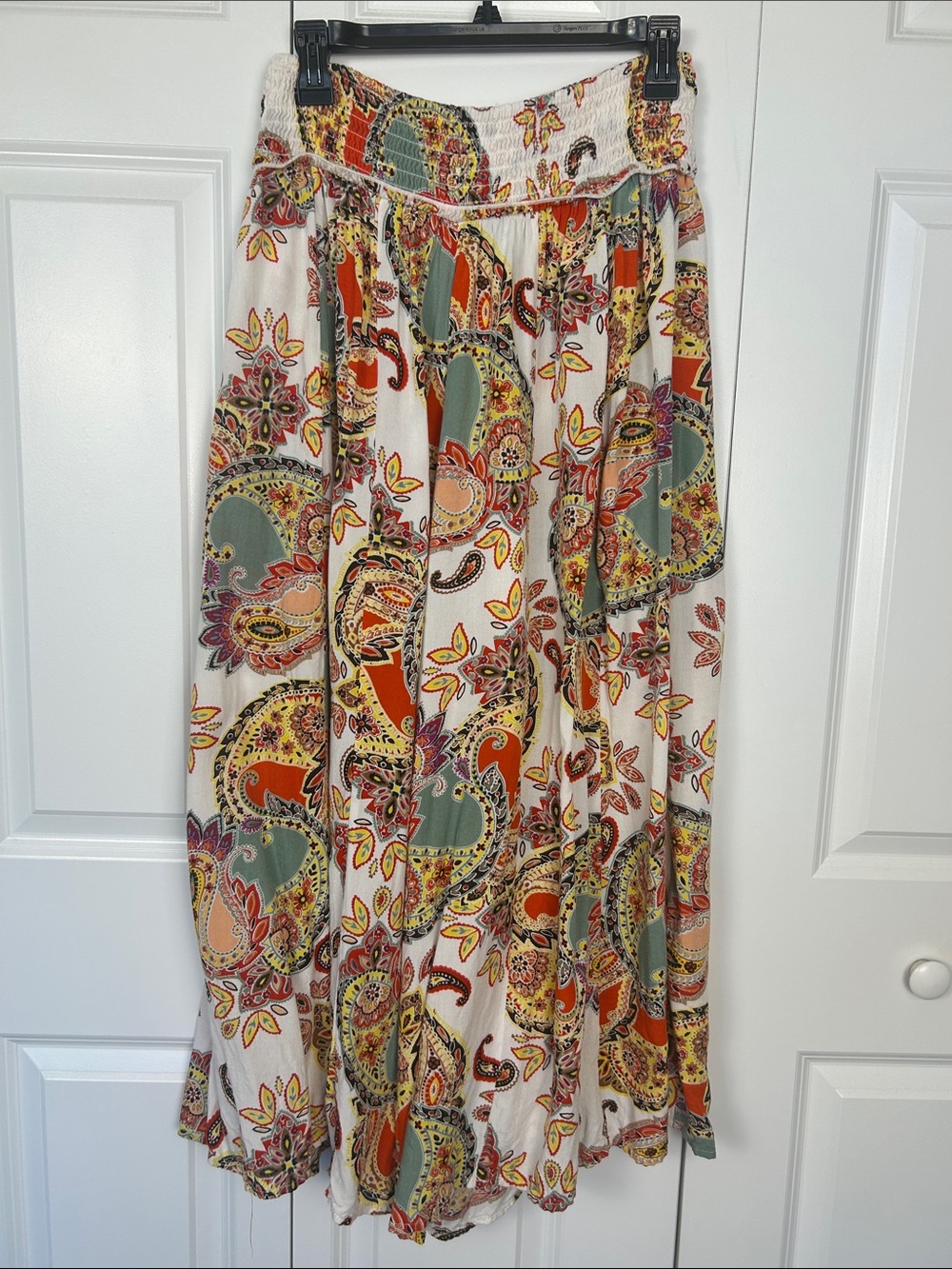 True Destinations Paisley Wide Leg Pants - Cream with Orange & Sage Size Large